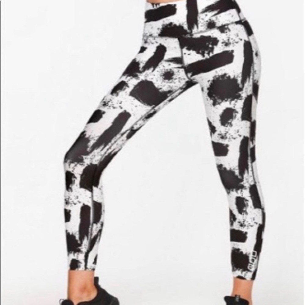 EUC Lorna Jane women’s small athletic leggings